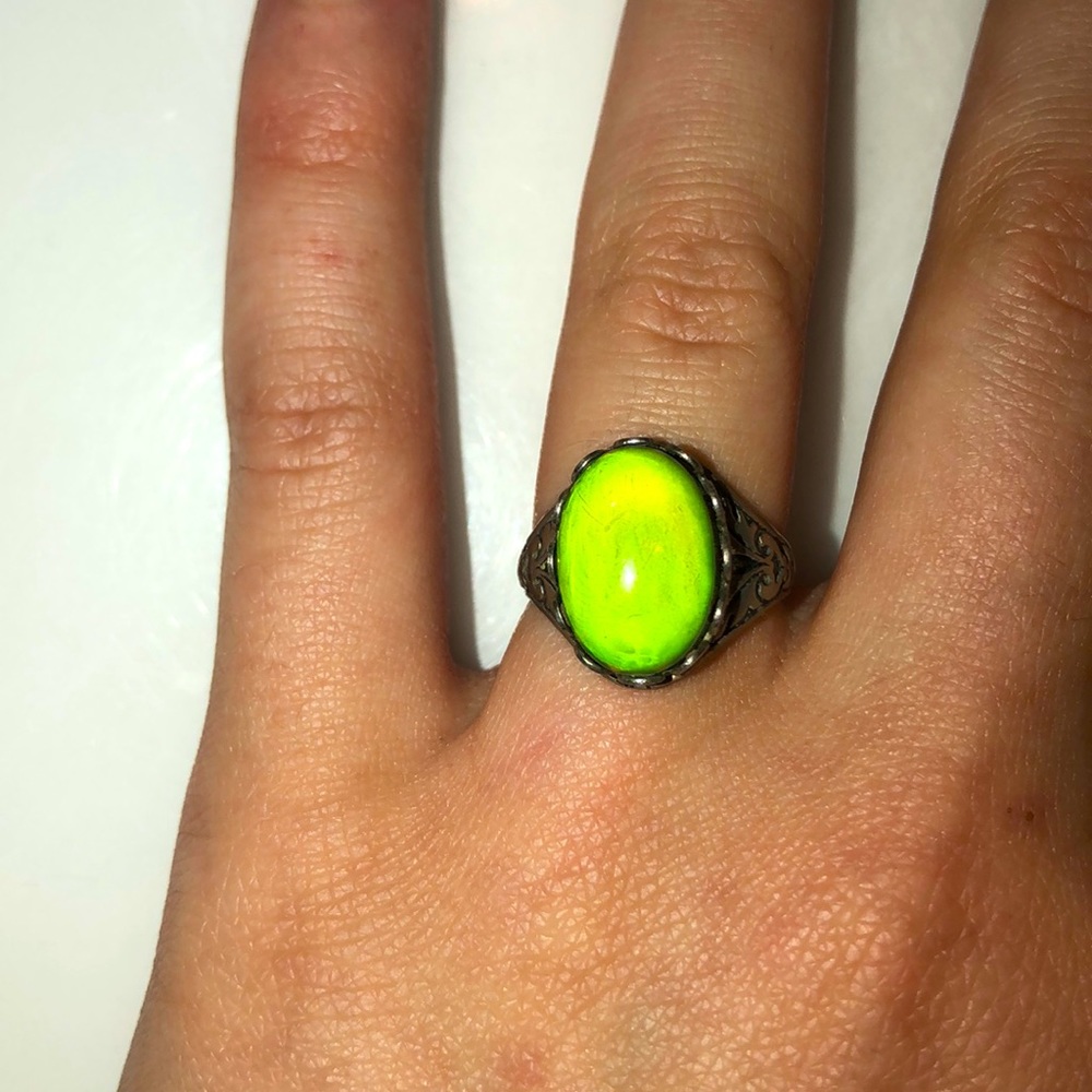 Mood Ring - Picture 4 of 4